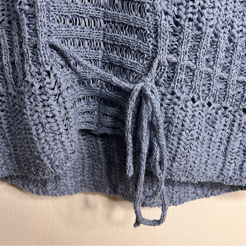 HP 🎉🎉 Y2k DKNY Crocheted Hooded Top - Picture 6 of 7